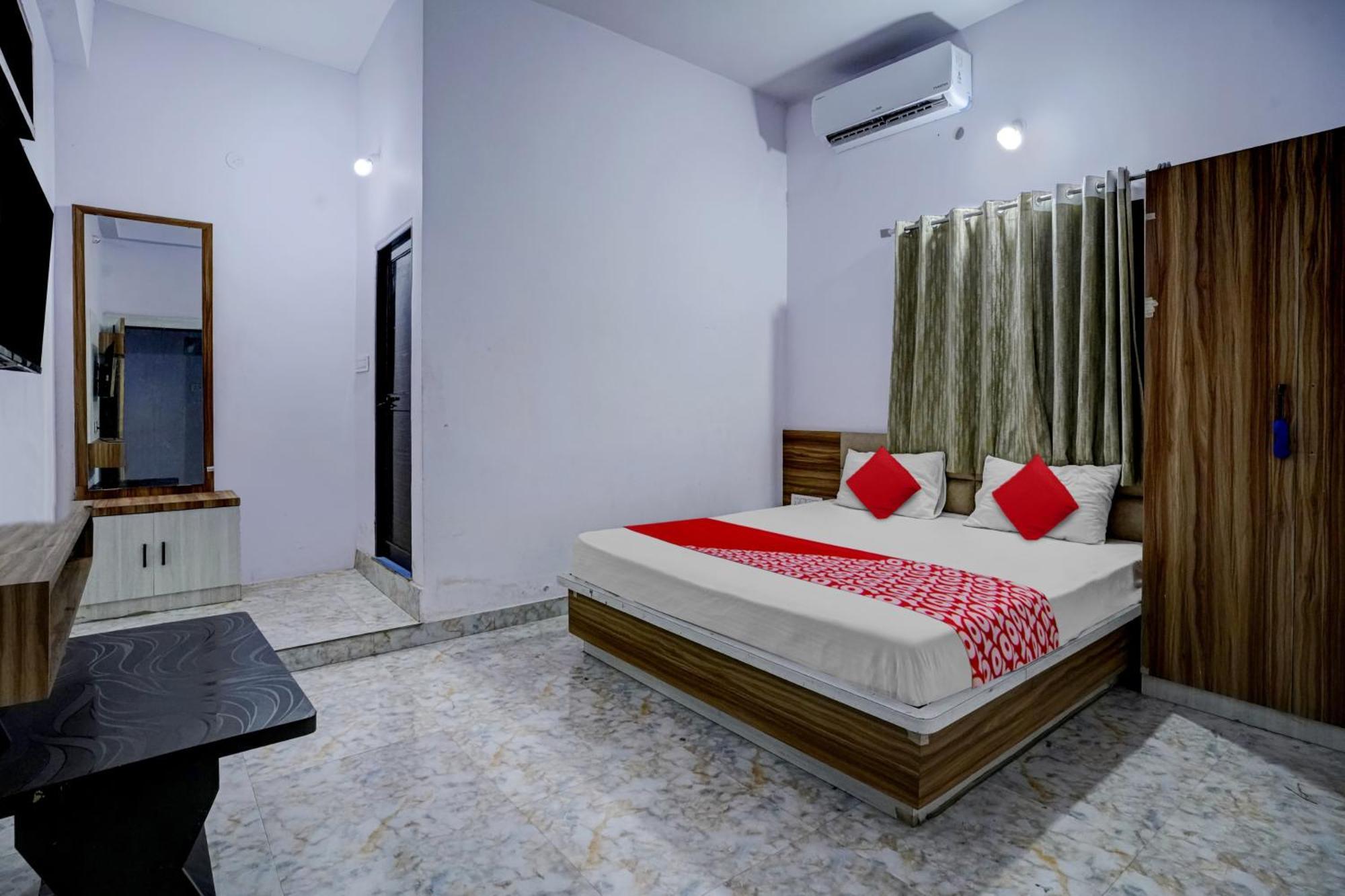 Oyo Flagship Hotel Ashok Vatika Banquet Hall 兰契 外观 照片