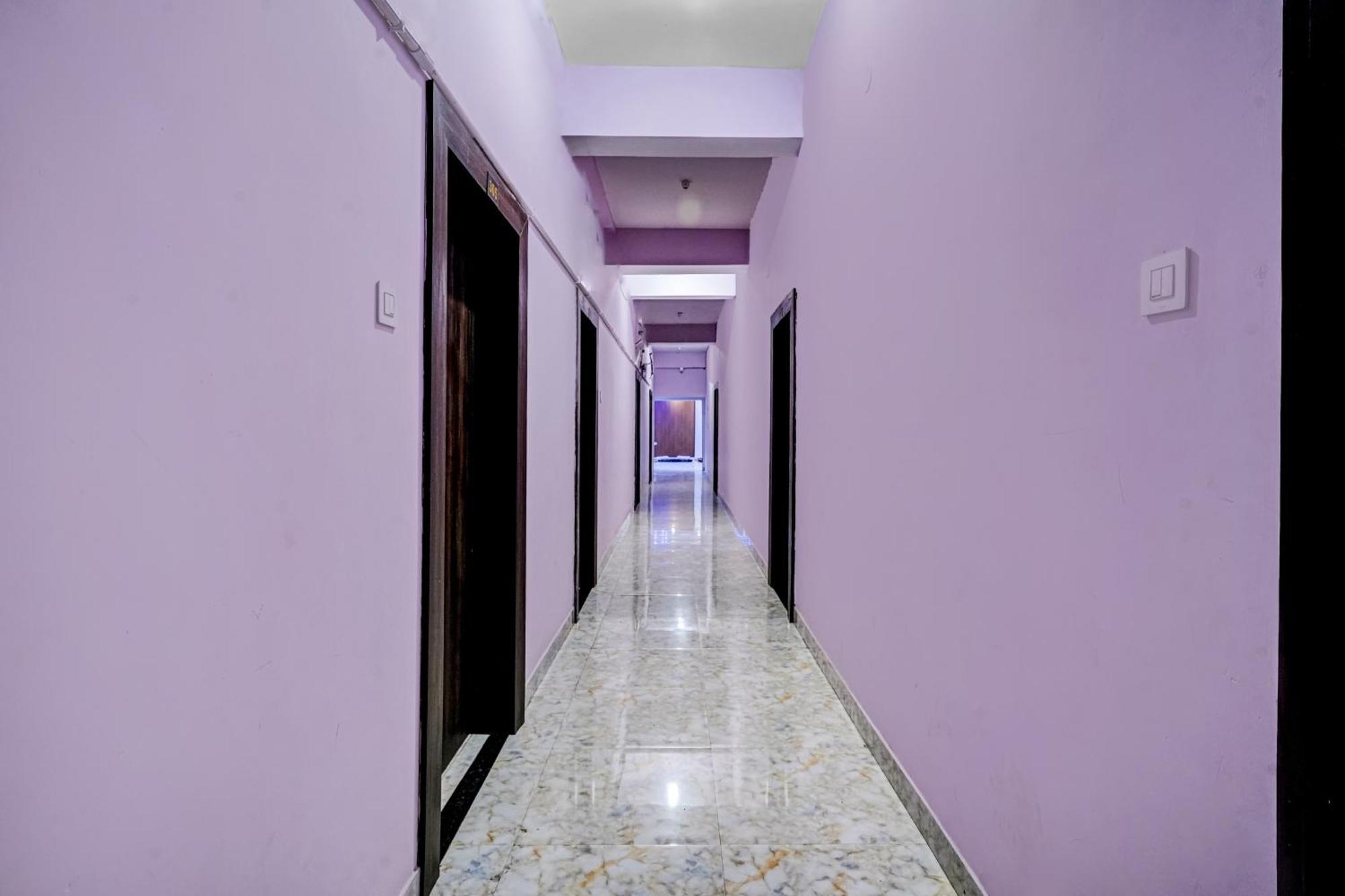 Oyo Flagship Hotel Ashok Vatika Banquet Hall 兰契 外观 照片